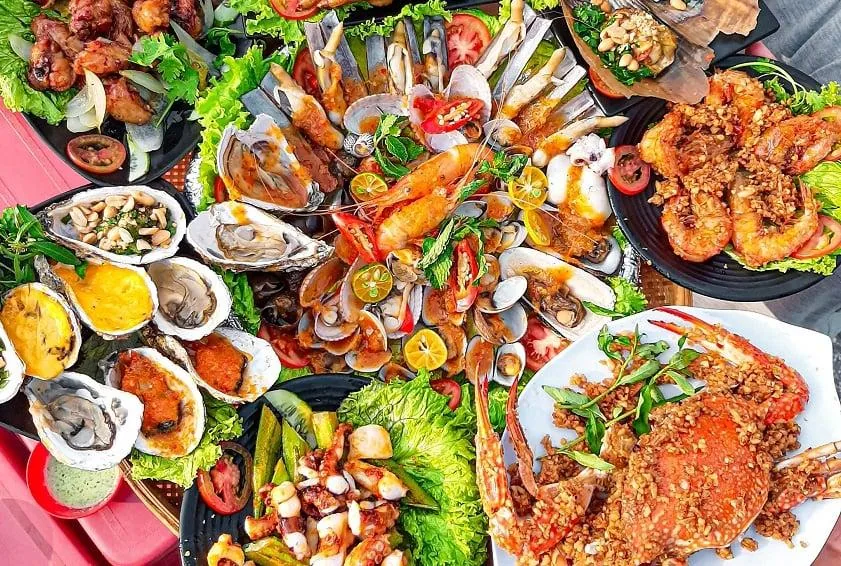 Review hải sản Đà Nẵng Sơn Trà – Thiên đường hải sản tươi ngon không thể bỏ lỡ
