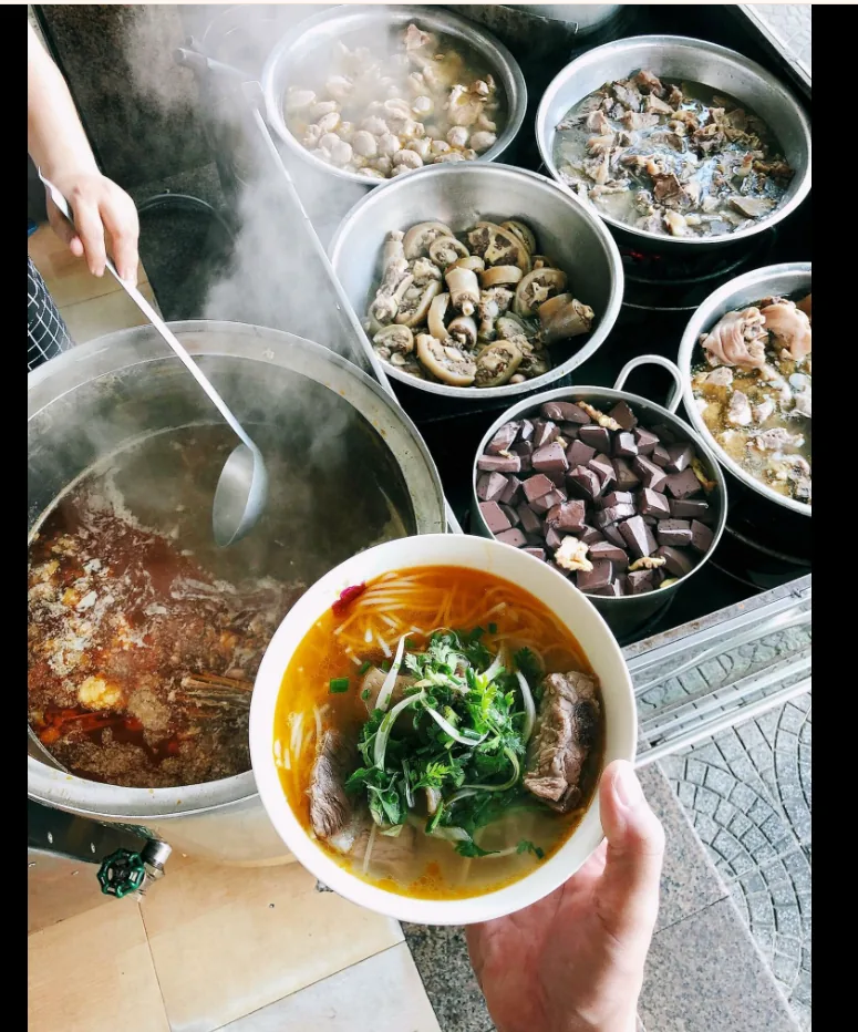 Review quán bún bò lâu đời ở Đà nẵng