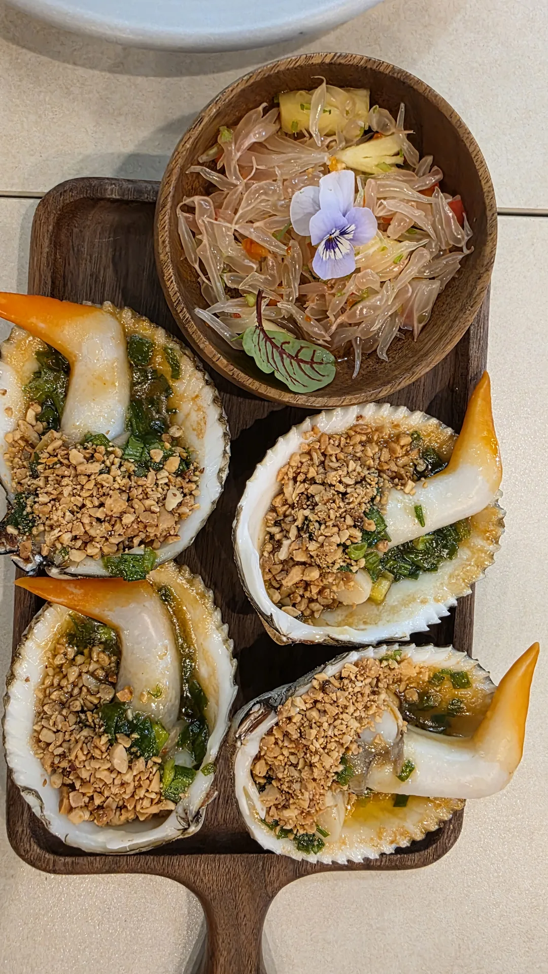 Bãi biển Mỹ Khê, Hải sản My Hanh~~