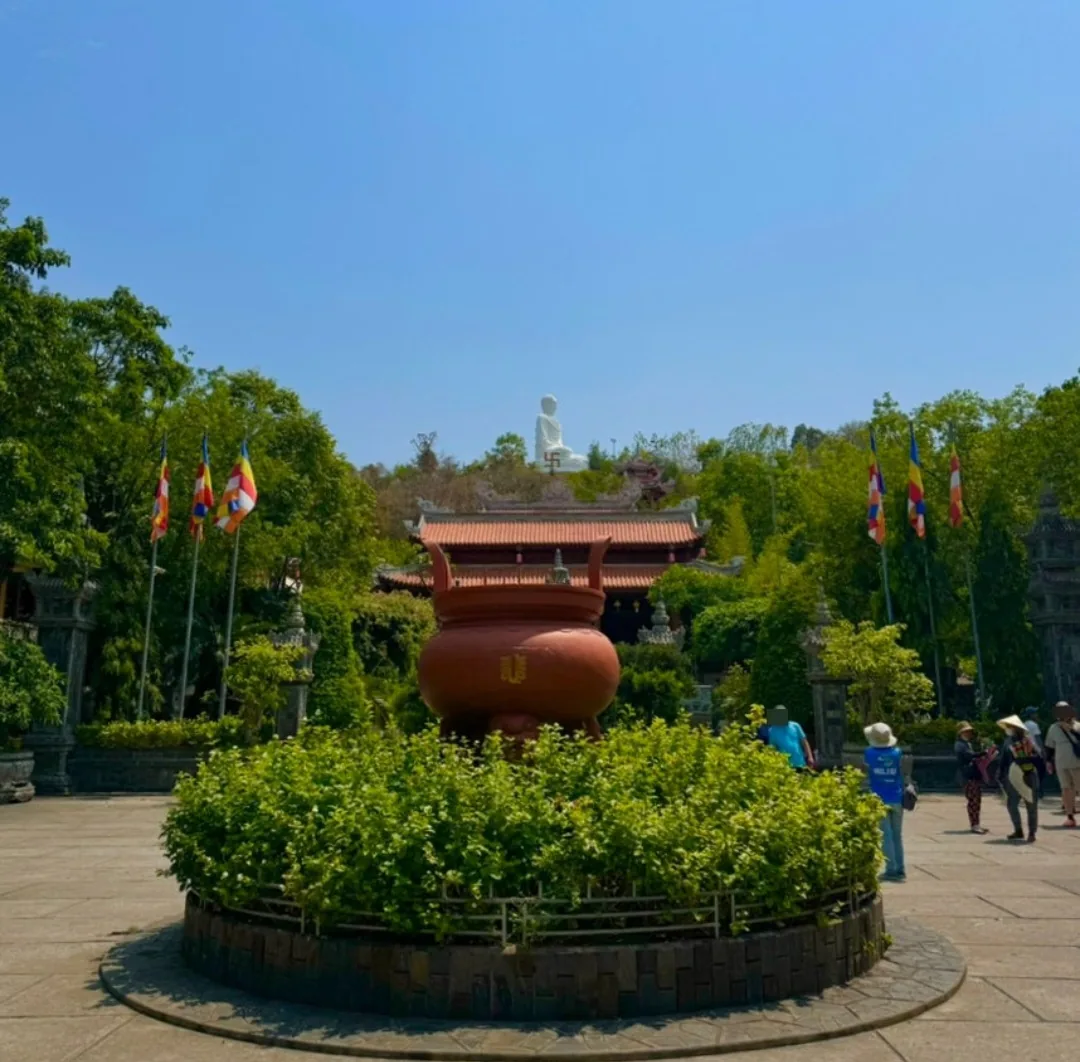 Biểu tượng của Phật, chùa Longsunsa