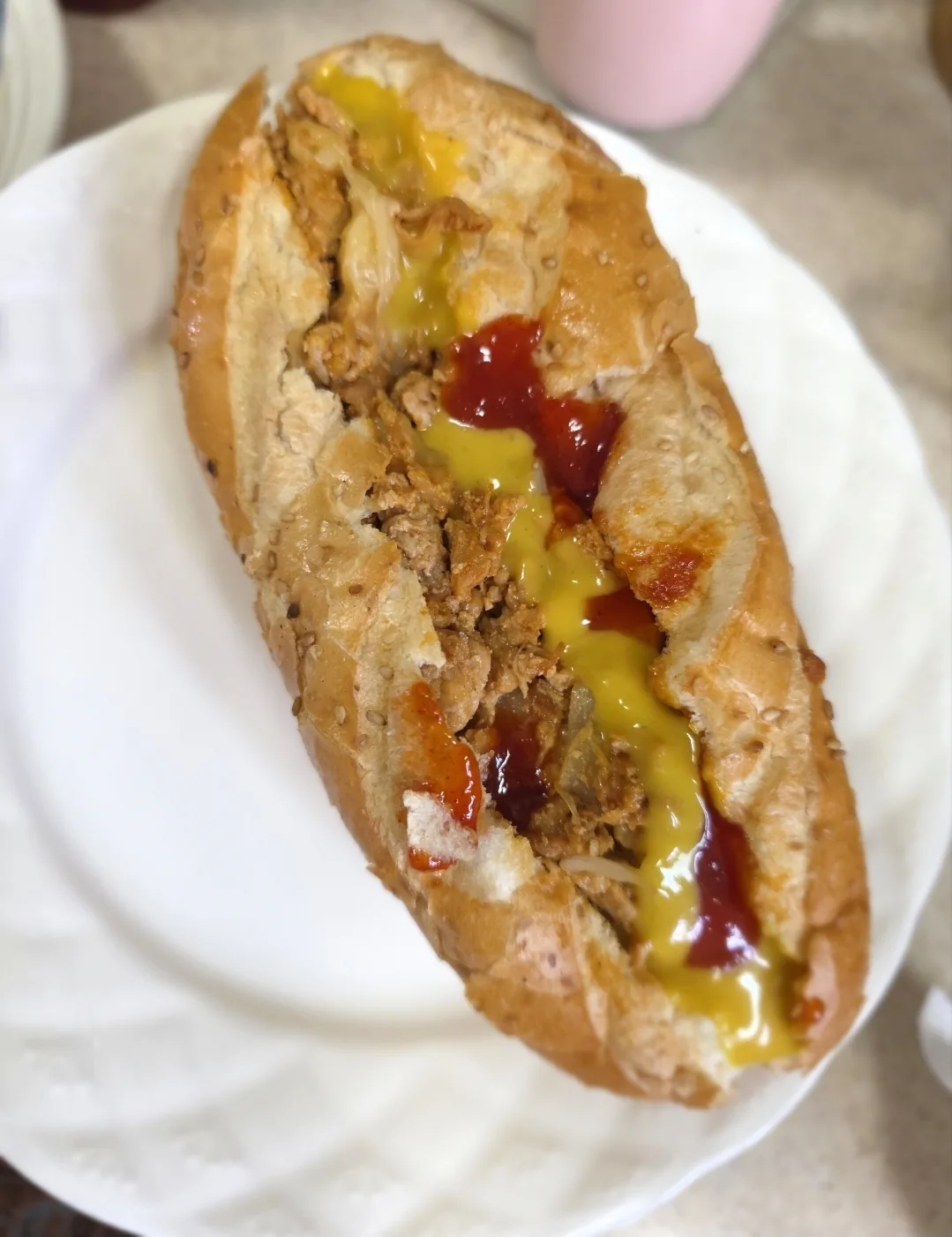 😄Mang bánh mì Việt Nam về
