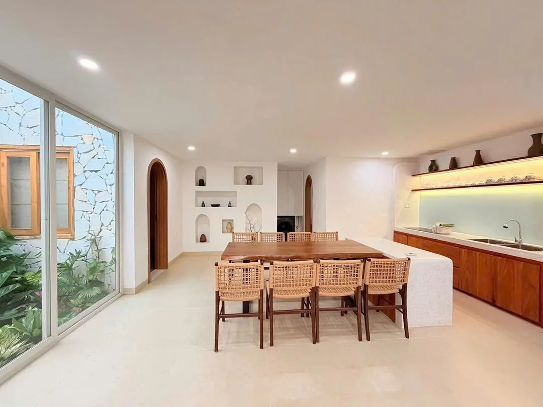 CHO THUÊ NHÀ SÂN VƯỜN 4PN KHÉP KÍN