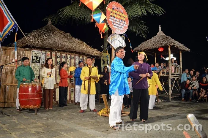 Bài chòi Hội An - Nét đẹp văn hóa không nên bỏ lỡ khi ghé thăm phố cổ