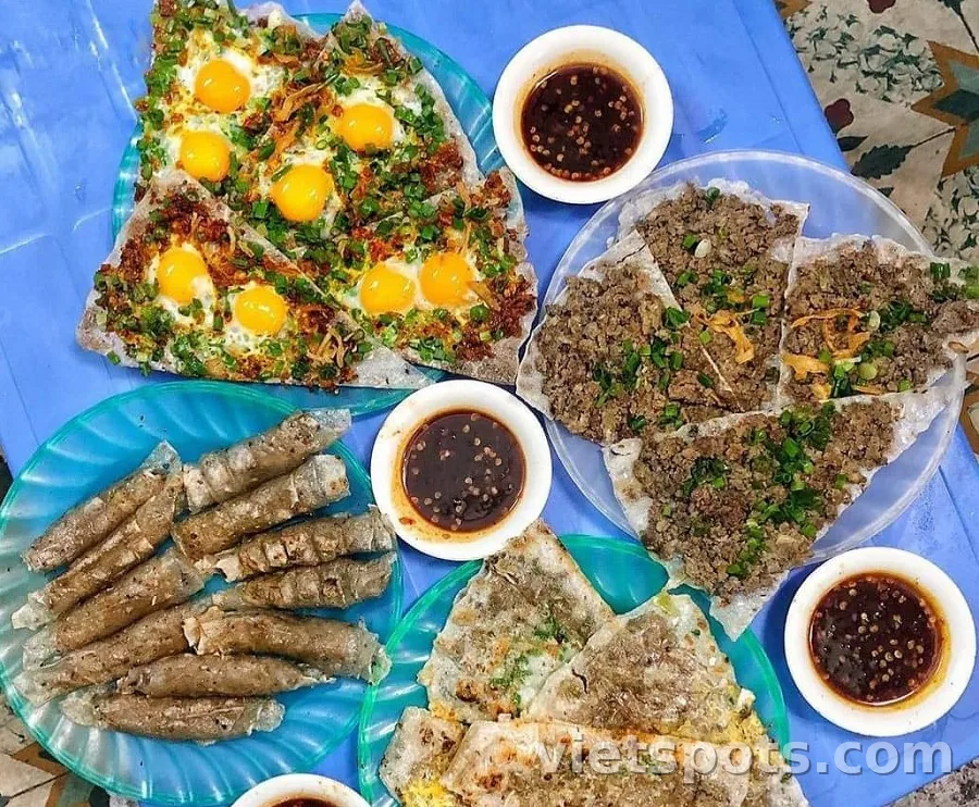 🥢 Bánh Tráng Kẹp Dì Hoa – Món ăn vặt "gây thương nhớ" trên đường Núi Thành, Đà Nẵng ❤️