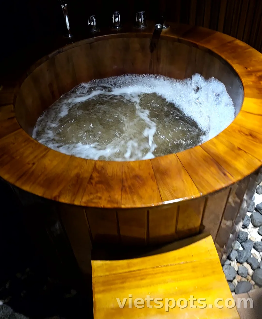 🚩Renora Wellness Spa & Onsen Sauna -Bồn tắm đá -Massage gội đầu tốt nhất