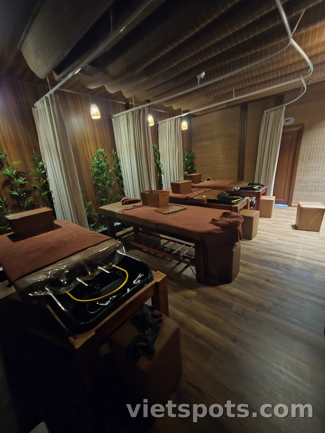 🚩Renora Wellness Spa & Onsen Sauna -Bồn tắm đá -Massage gội đầu tốt nhất