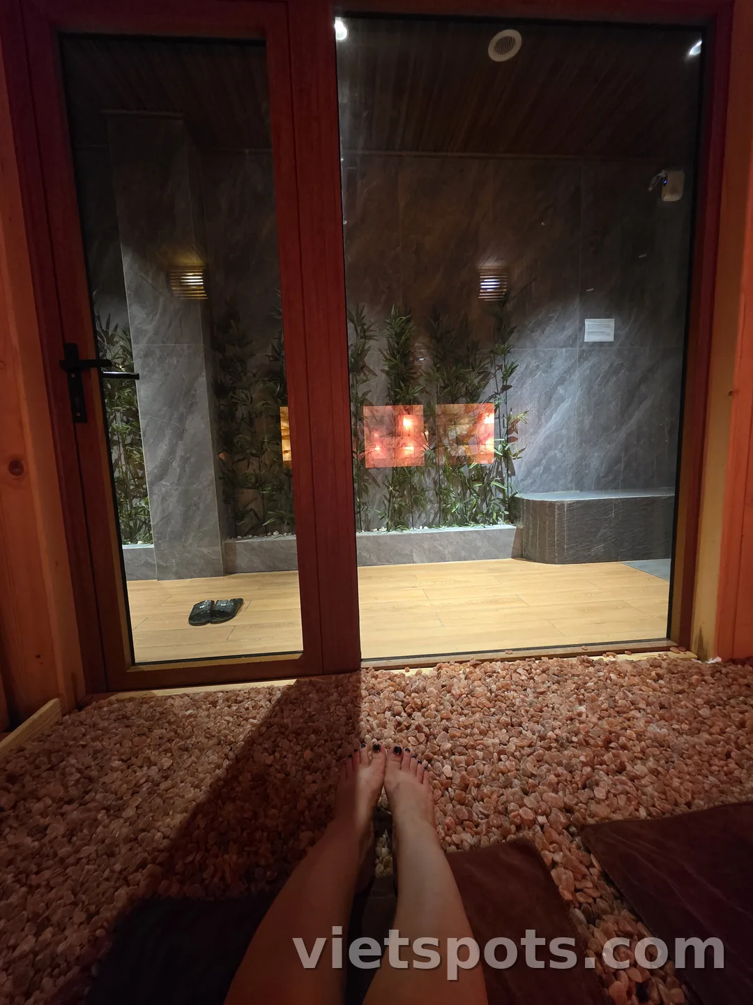 🚩Renora Wellness Spa & Onsen Sauna -Bồn tắm đá -Massage gội đầu tốt nhất