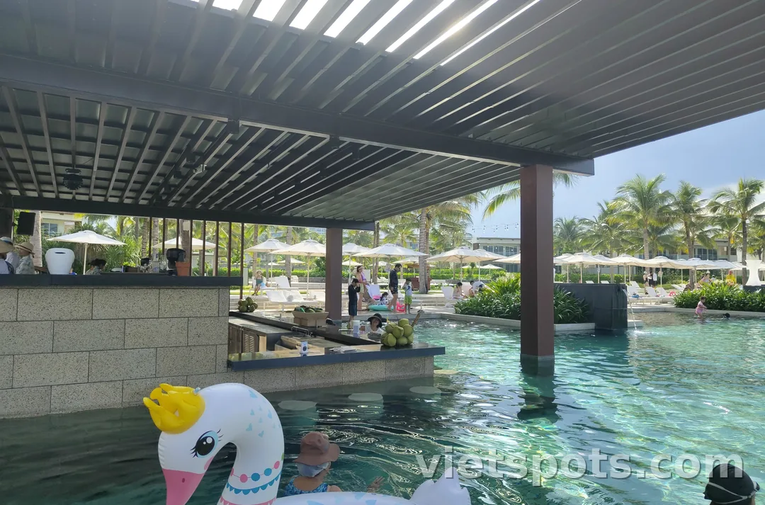 Nếu ở lại Nha Trang một tuần thì tôi khuyên nên chọn "Alma Resort