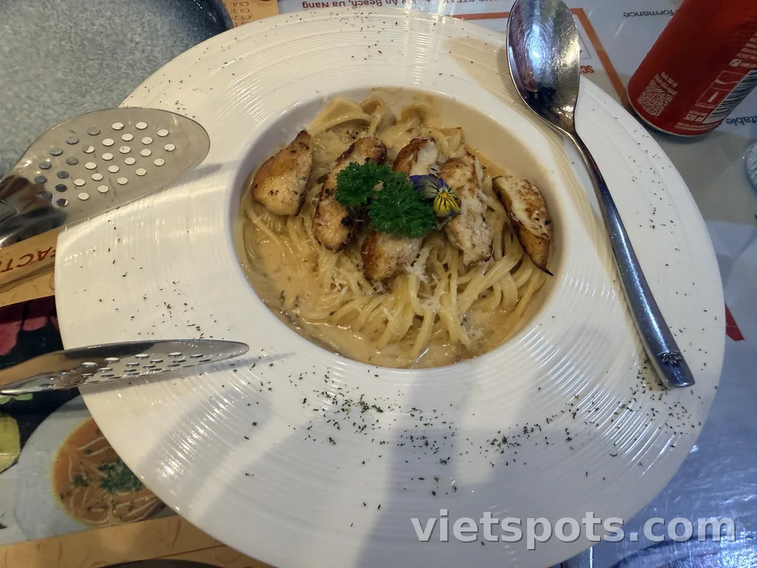 HERBAL PIZZA&STEAK, nơi pizza và bít tết thơm ngon