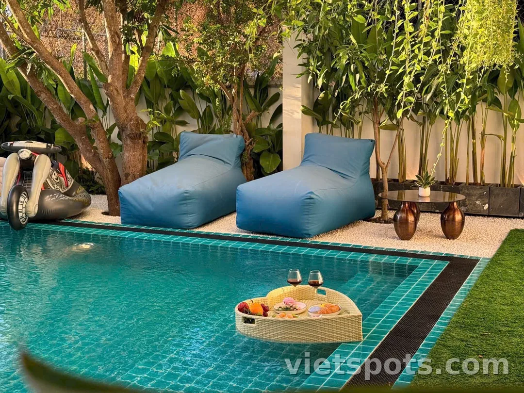 VILLA NEAR THE BEACH