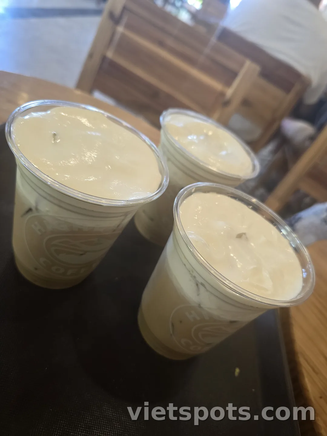 🇻🇳 Cà phê bạc xỉu của Highlands ngon quá đi😋