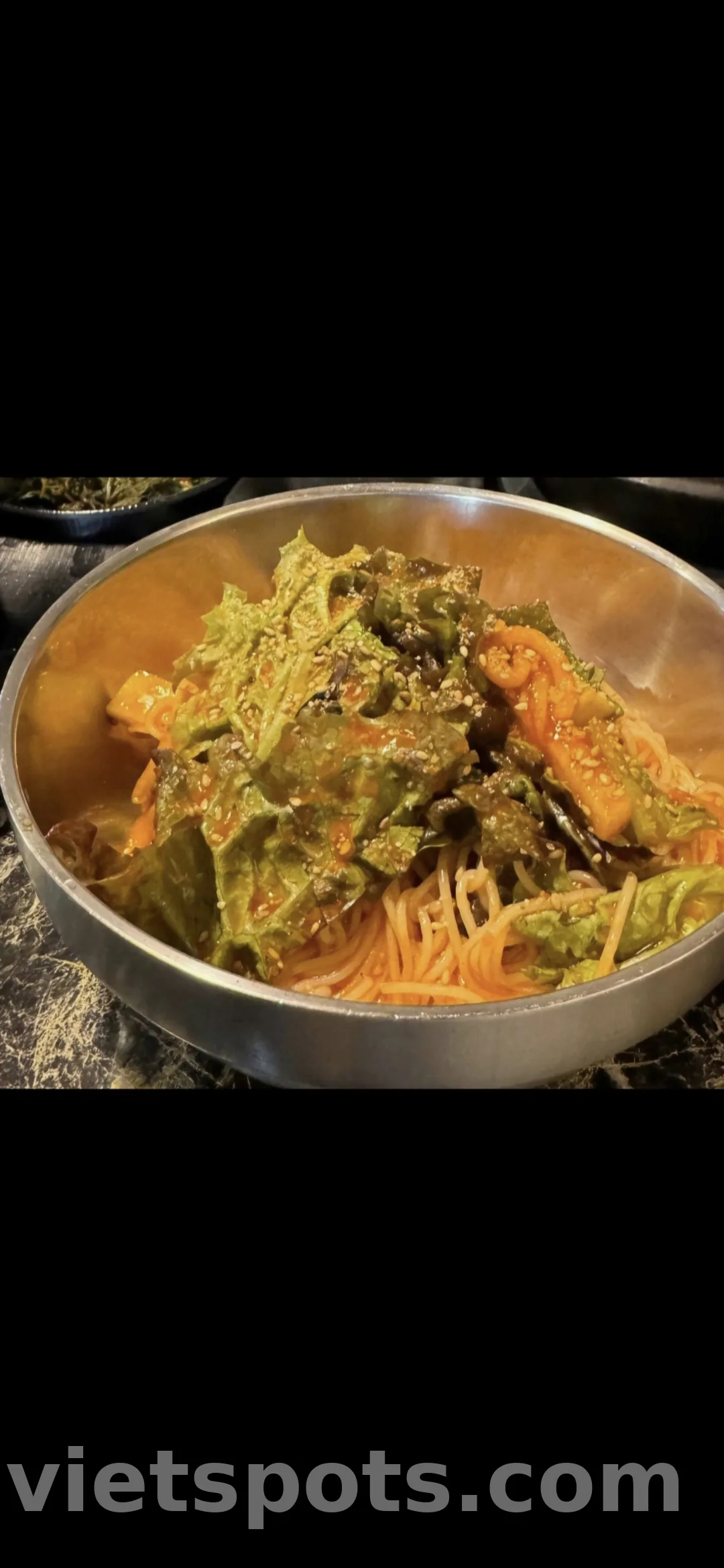 Nhà Sồi Một Con Gà