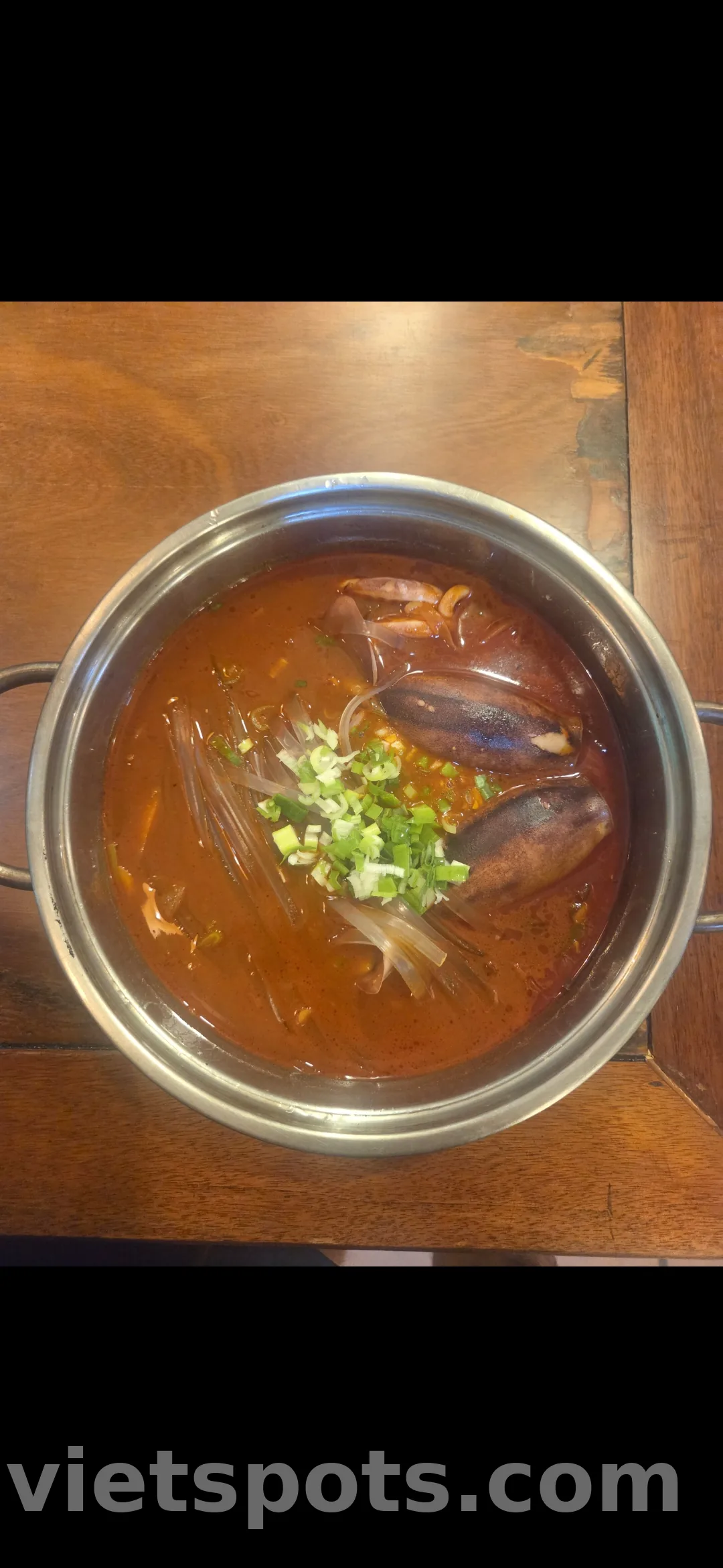 Nhà Sồi Một Con Gà