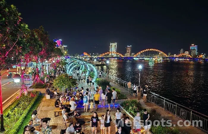 🌙 Một Đà Nẵng khác sau 10 giờ tối