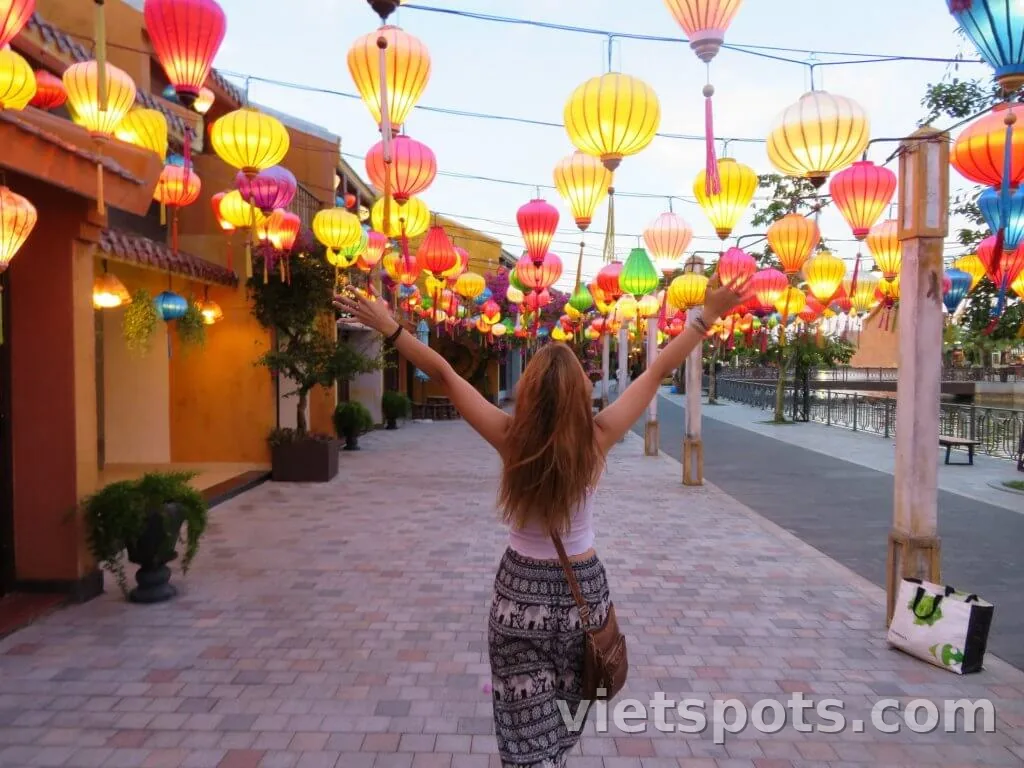 Tour Vinpearl Land Nam Hội An