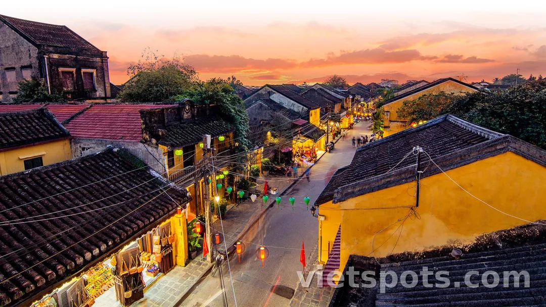 Tour Linh Ứng Sơn Trà và Phố cổ Hội An