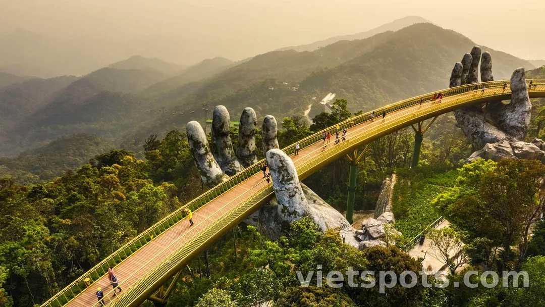 Tour Bà Nà "Đường lên tiên cảnh"