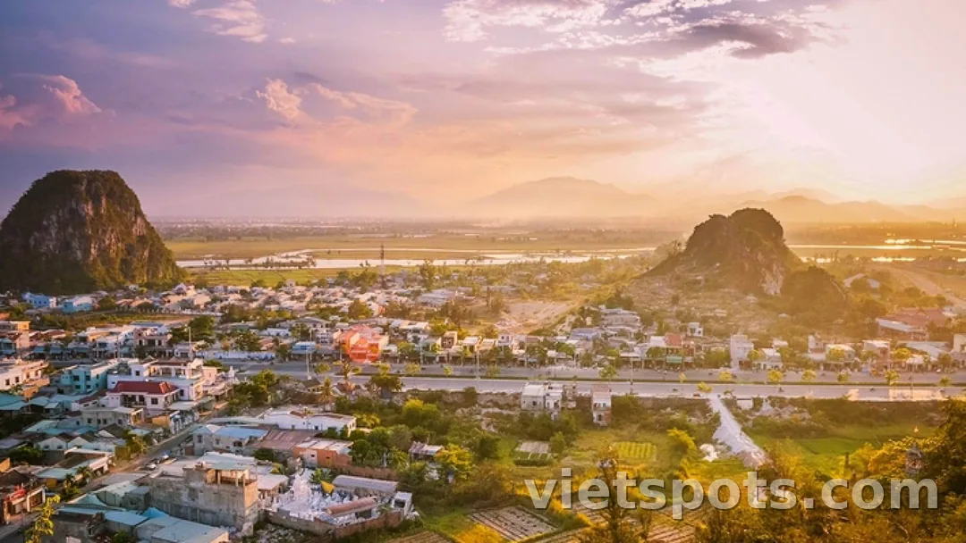 Tour Linh Ứng Sơn Trà – Ngũ Hành Sơn – Phố cổ Hội An