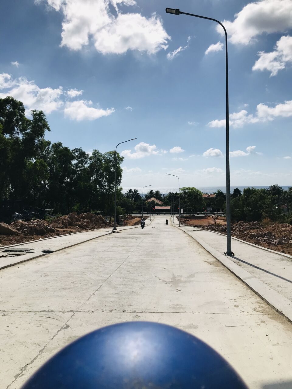 バイクで