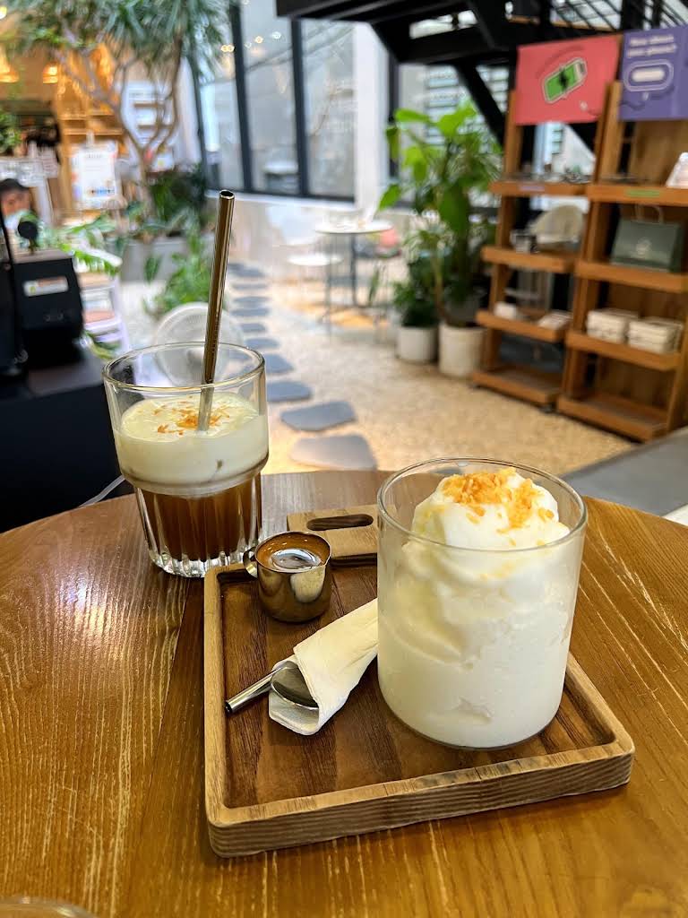 ☕ WONDERLUST – Một góc café mang hơi thở hiện đại giữa lòng Đà Nẵng