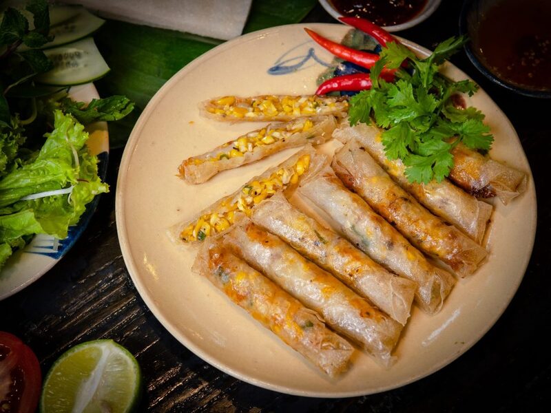 Ram bắp ở Đà Nẵng: ăn ở đâu, và làm sao biết đĩa ram đó có ngon không