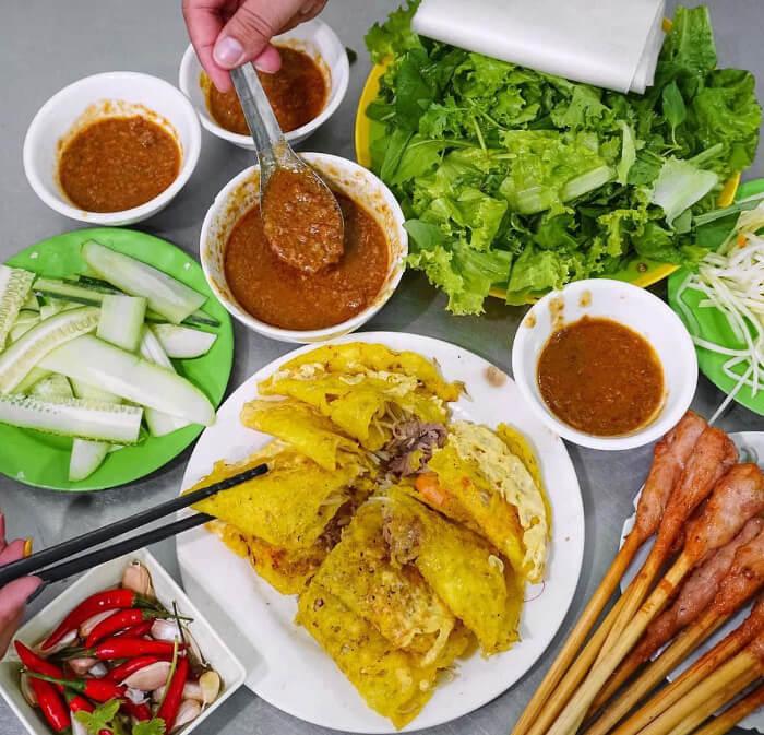 🥞 BÁNH XÈO ĐÀ NẴNG – GIÒN RỤM, THƠM NGON, ĂN LÀ NHỚ!