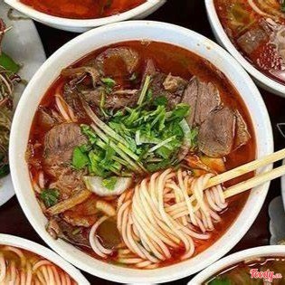 Hue Beef Noodle Soup with Beef Shank