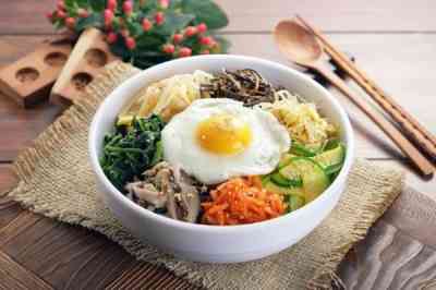 Bibimbap (Mixed Rice Bowl)