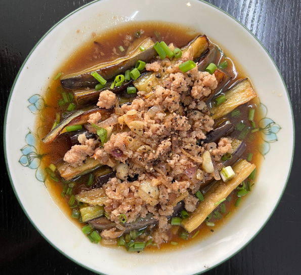 มะเขือยาวผัดหมูสับ