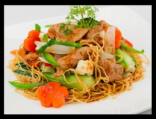 บะหมี่ผัดเนื้อ