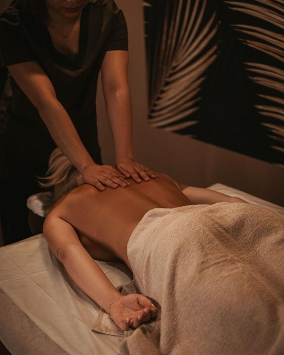 Massage Toàn Thân