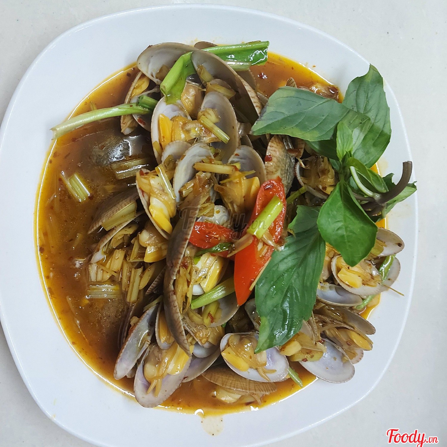 Chíp chíp xào sả ớt
