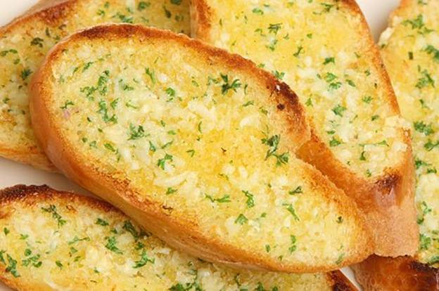 Bánh mỳ nướng bơ tỏi