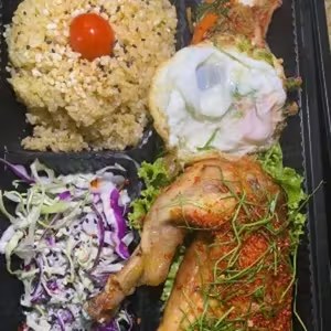 Combo cơm gà nướng muối ớt đặc biệt + Pepsi