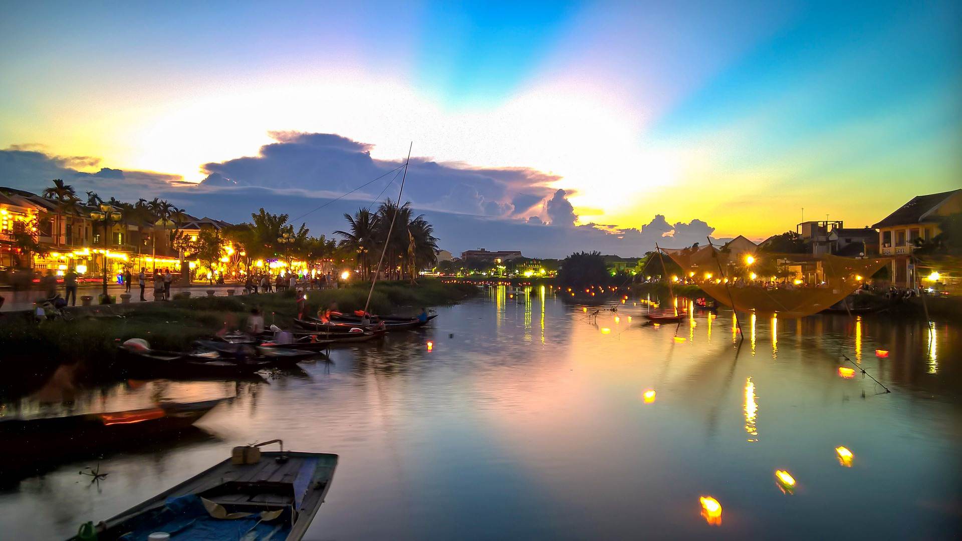 Tour Linh Ứng Sơn Trà – Ngũ Hành Sơn – Phố cổ Hội An