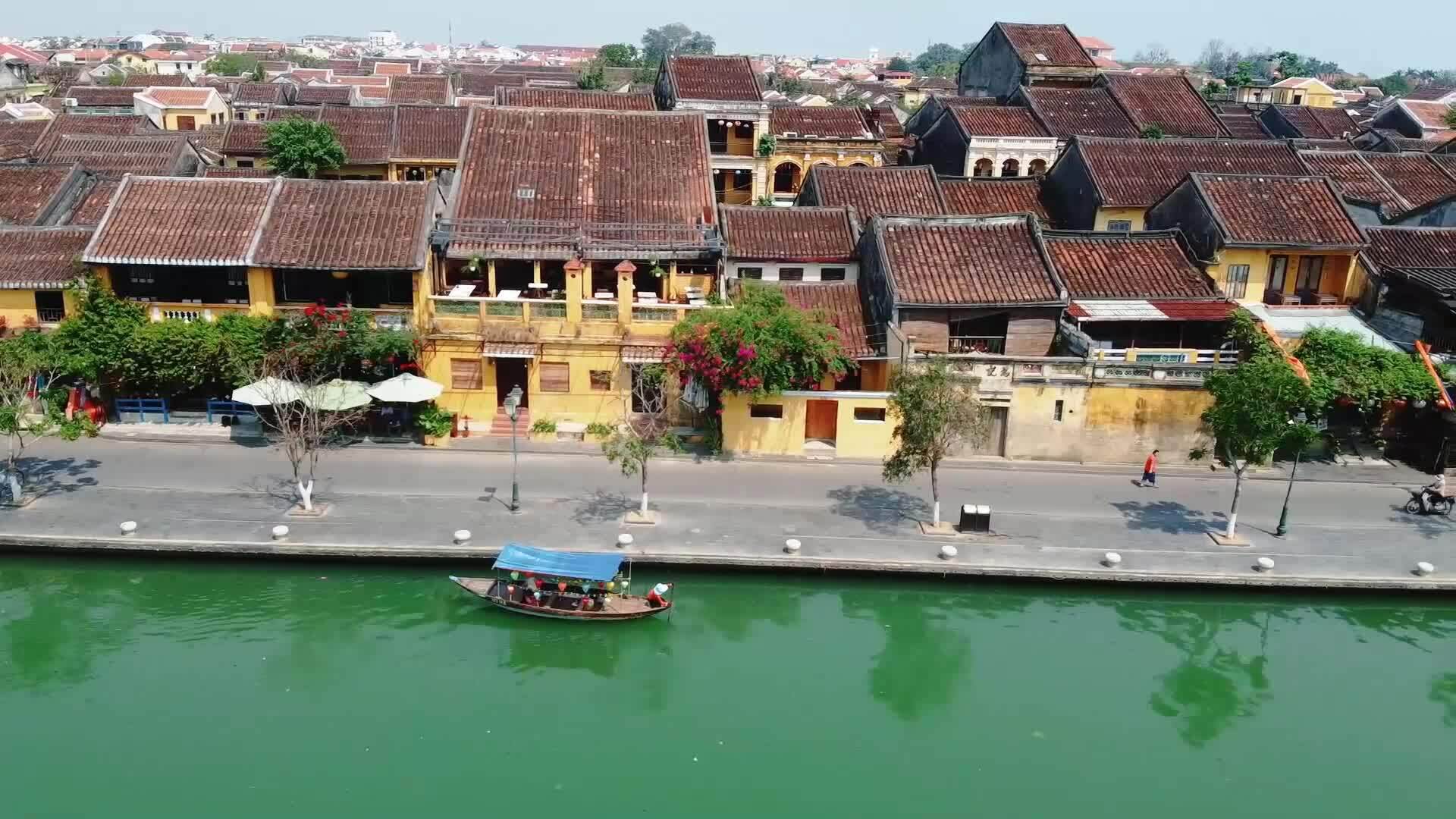 Tour Linh Ứng Sơn Trà – Ngũ Hành Sơn – Phố cổ Hội An