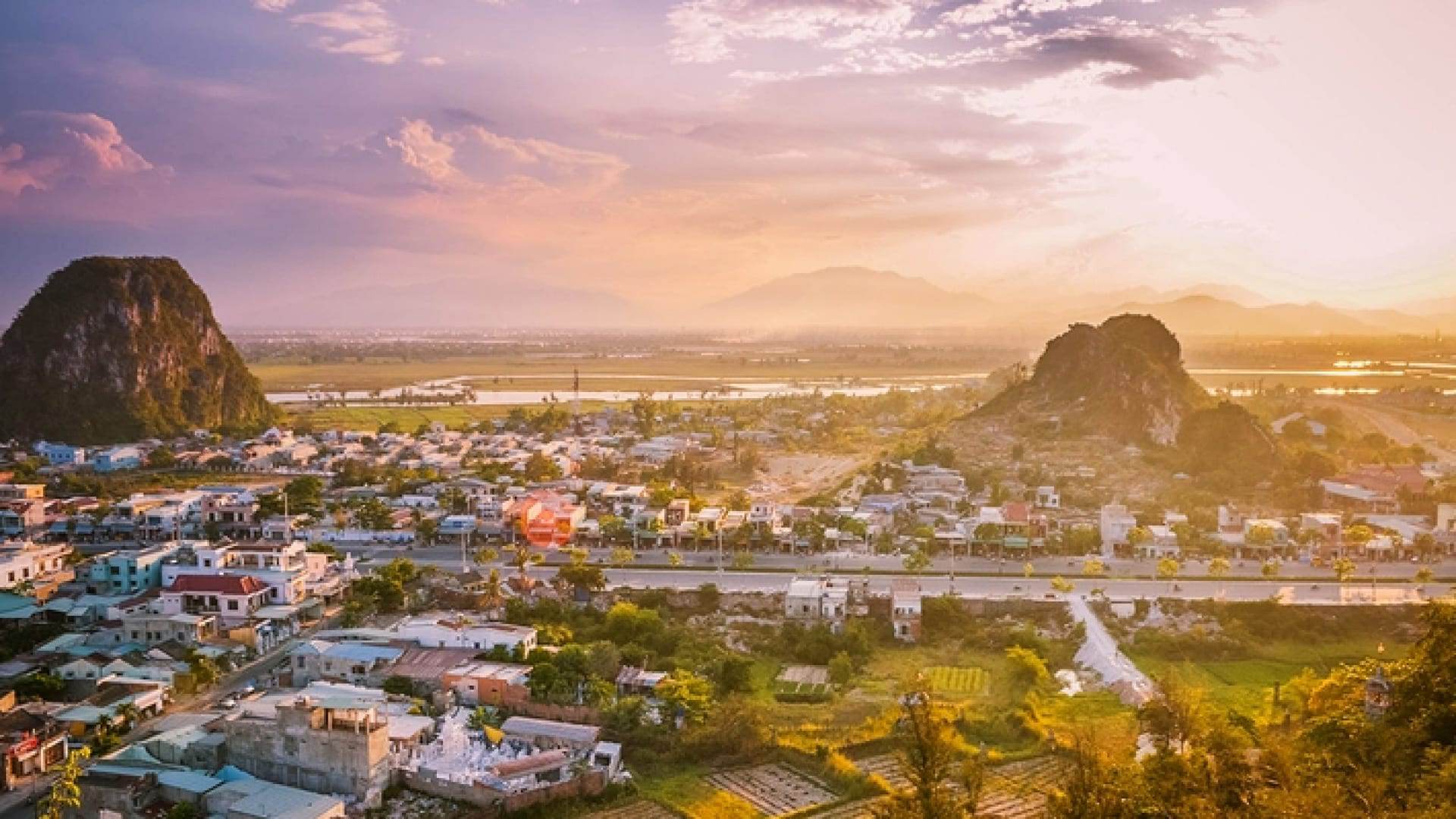 Tour Linh Ứng Sơn Trà – Ngũ Hành Sơn – Phố cổ Hội An