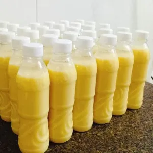 combo 3 chai sữa bò . 2 chai sữa bắp
