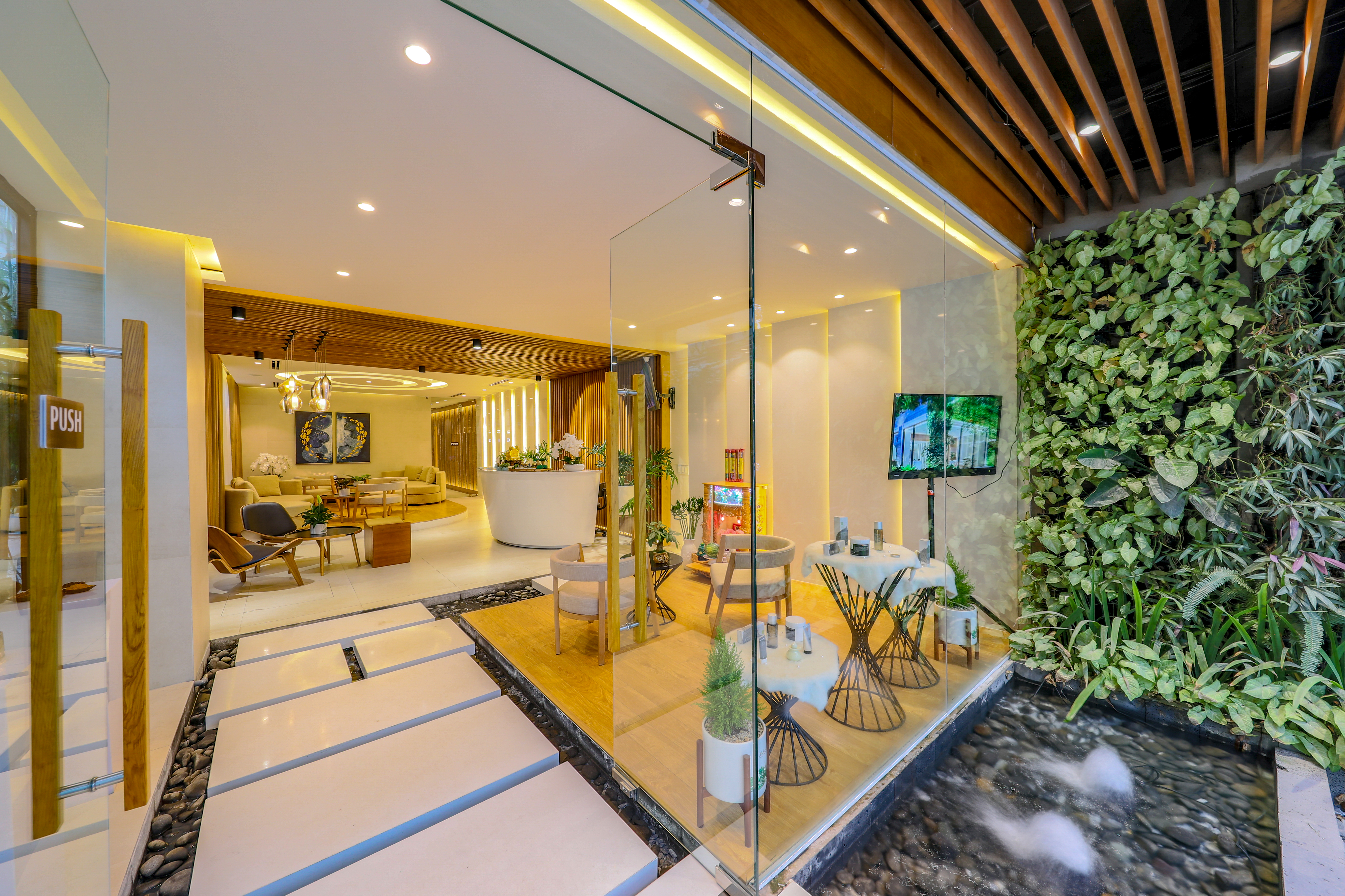 Babylon Spa Sơn Trà