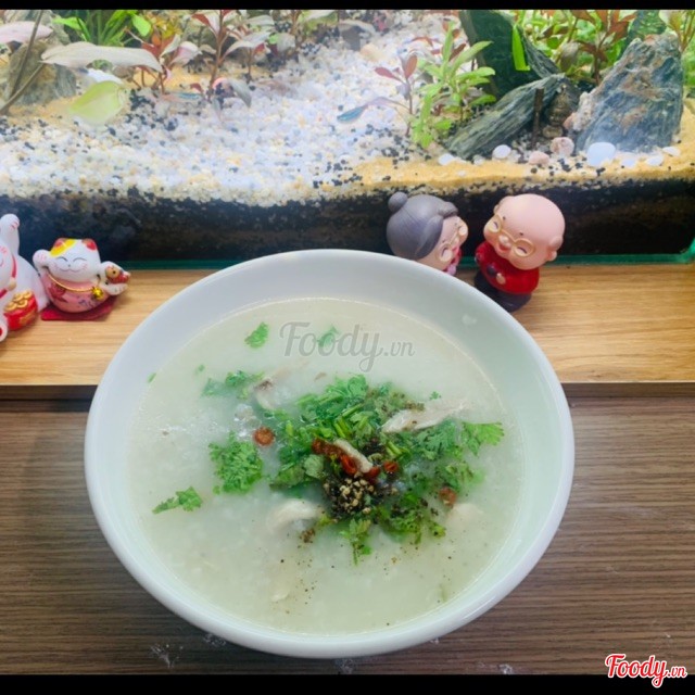 Каша с рваной курицей (бумажная миска включена)