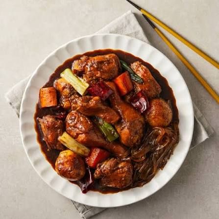 Gà hấp sốt tương (kèm 2 chén cơm)