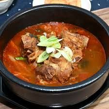 Canh xương heo Gamjatang (1 phần)