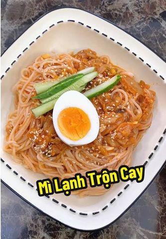 Mì lạnh trộn cay