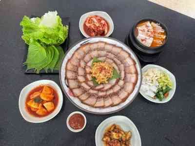Thịt heo luộc (lớn)