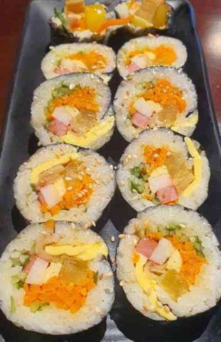 Kimbap phô mai