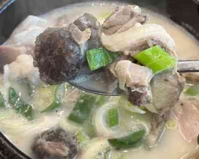 Canh dồi Hàn Quốc (kèm cơm)