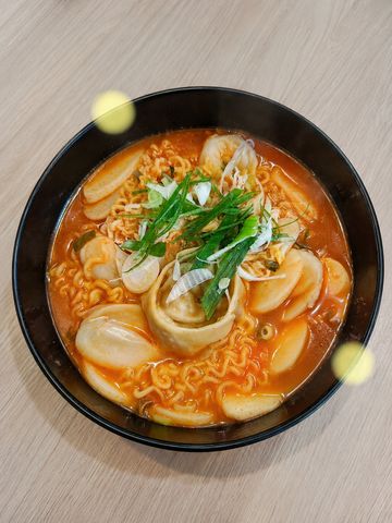 Mì ramen bánh gạo