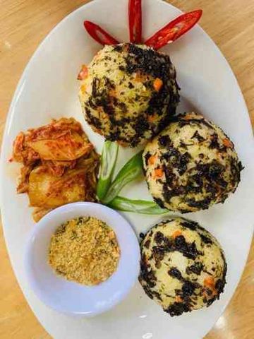 Cơm Nắm (3 Viên)