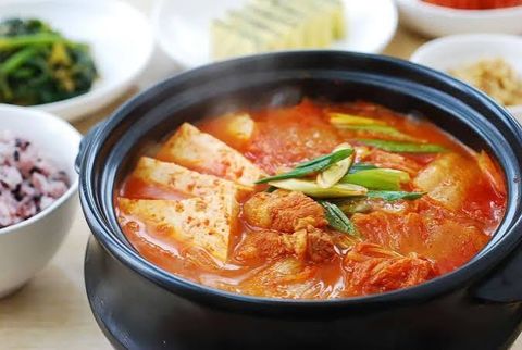 Canh kimchi + Cơm