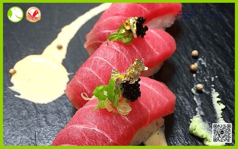 Sushi cá ngừ